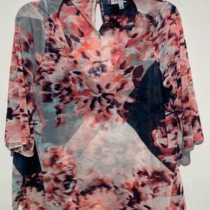 Jennifer Lopez Women's Multicolor Floral Slit Layer Back Blouse Size 0X (NWT)